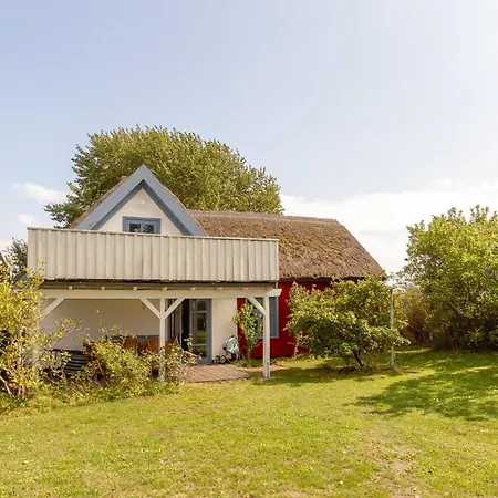 Ferienhaus Am Salzgrasland 펜션 브레세위츠